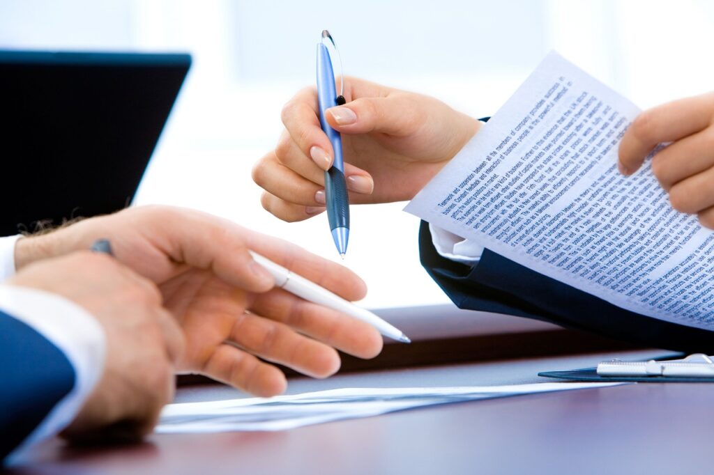 what is a land contract in real estate- Selllandcash